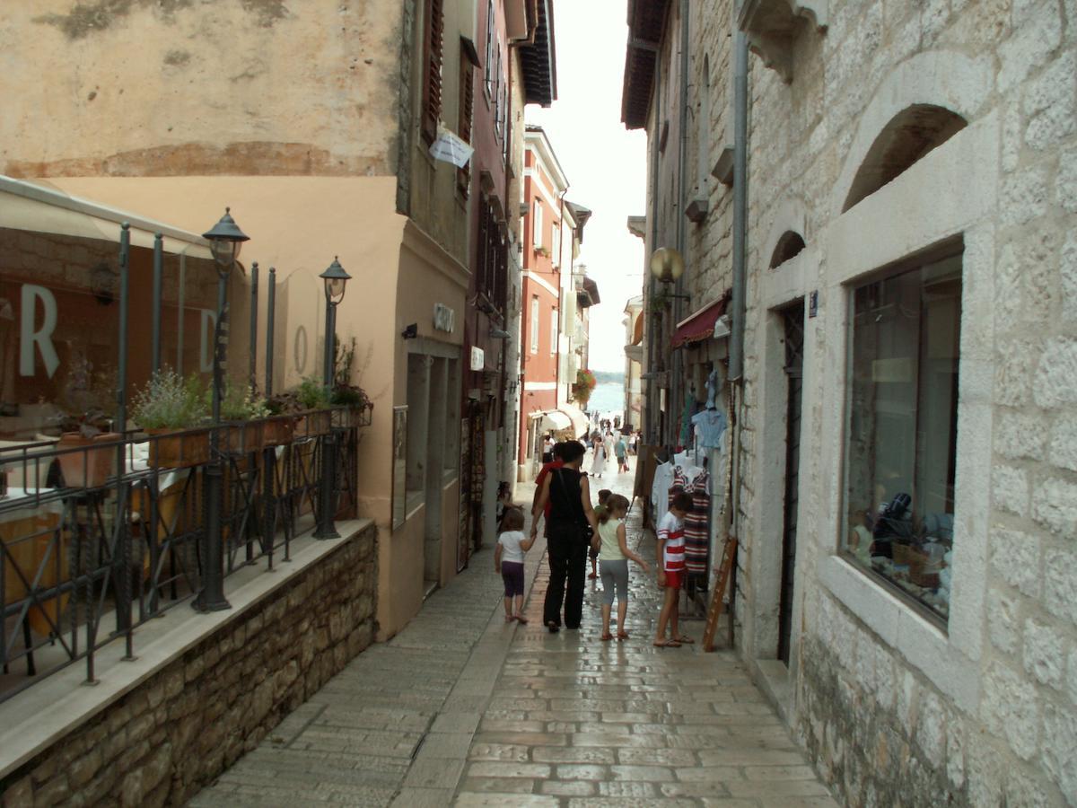 Hostel Alma 2 Poreč Extérieur photo