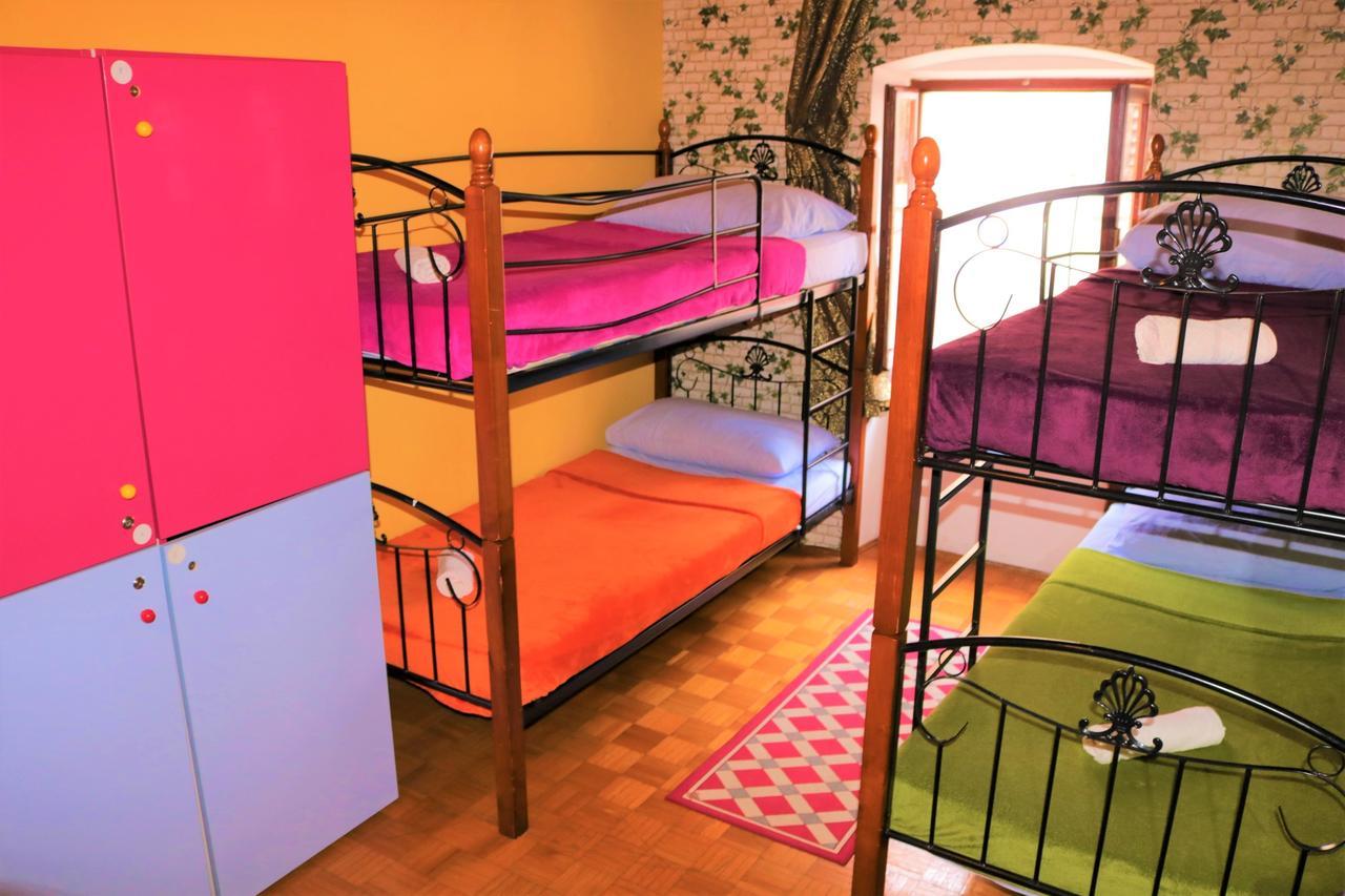 Hostel Alma 2 Poreč Extérieur photo