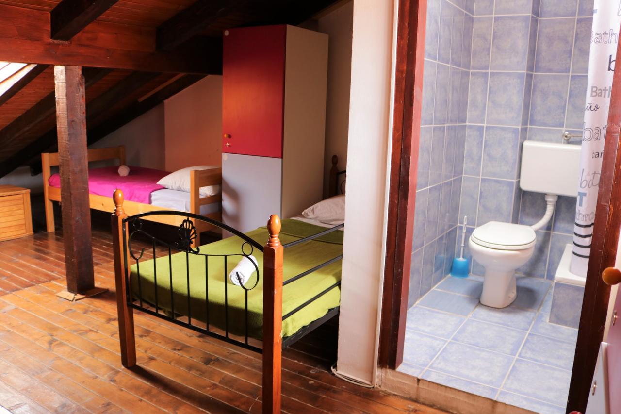 Hostel Alma 2 Poreč Extérieur photo